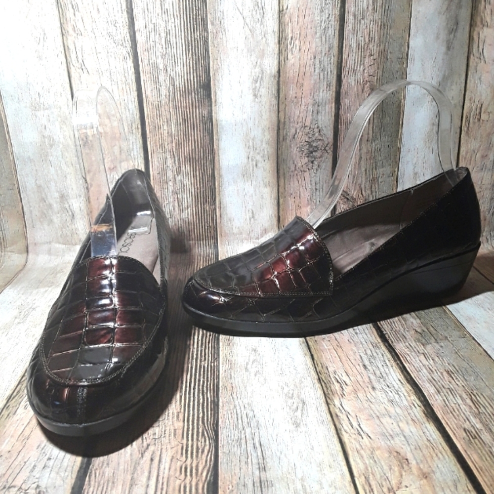 Aerosoles Women's Brown 'True Match' Slip-on Wedge Shoes Size 7